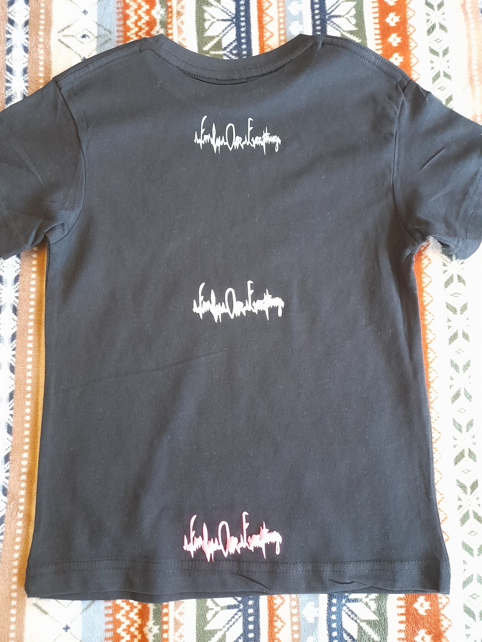 Black Scatter F.O.E K.I.D.S top shirt.